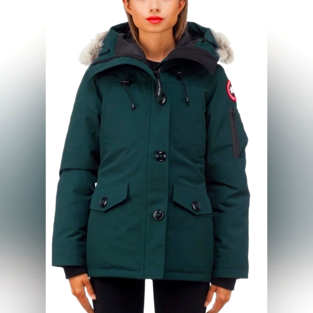 Authentic Canada goose green coat size Medium